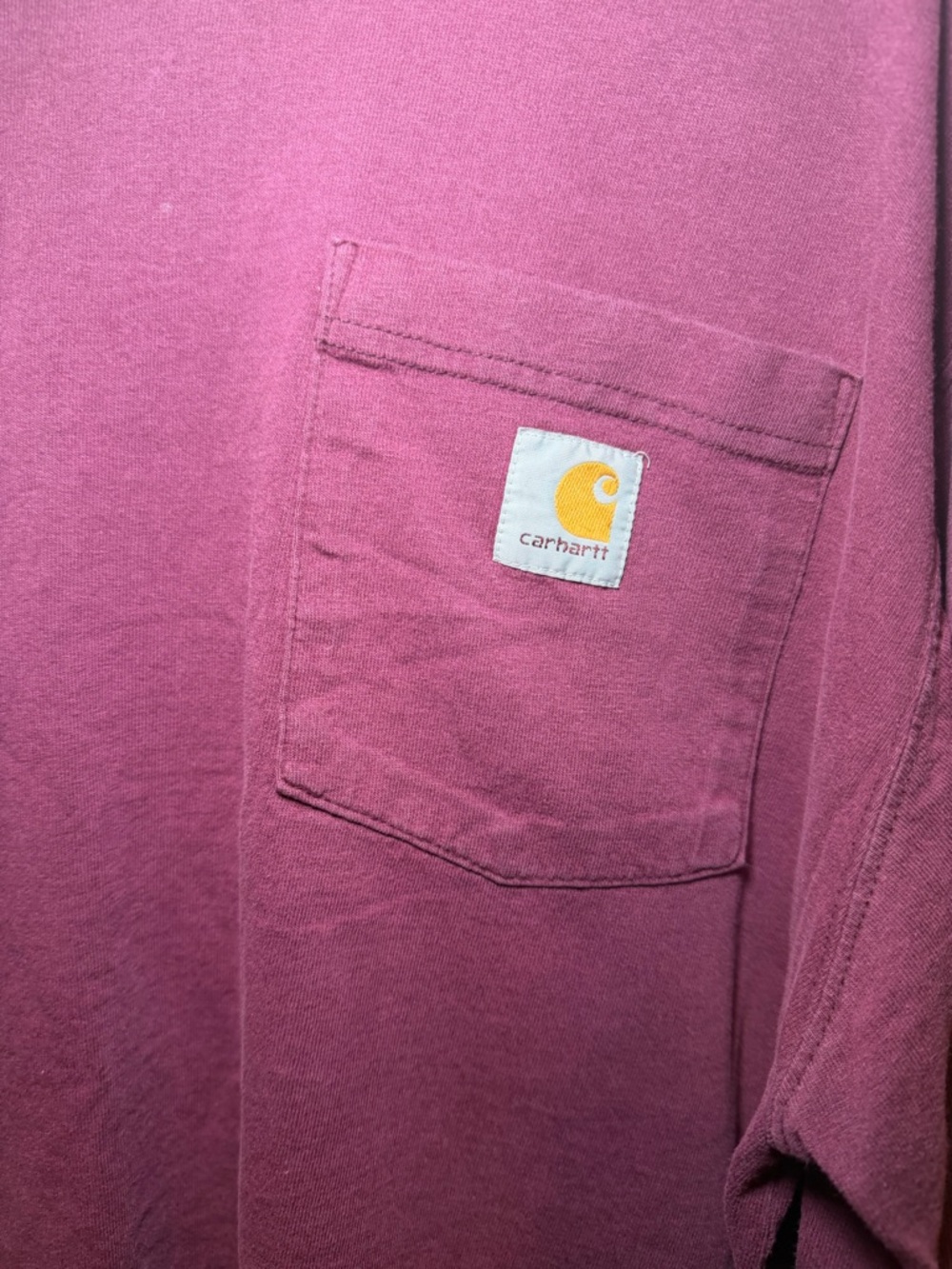 Carhartt Men’s Crewneck 100% Cotton in Plum Size M - Picture 2 of 5